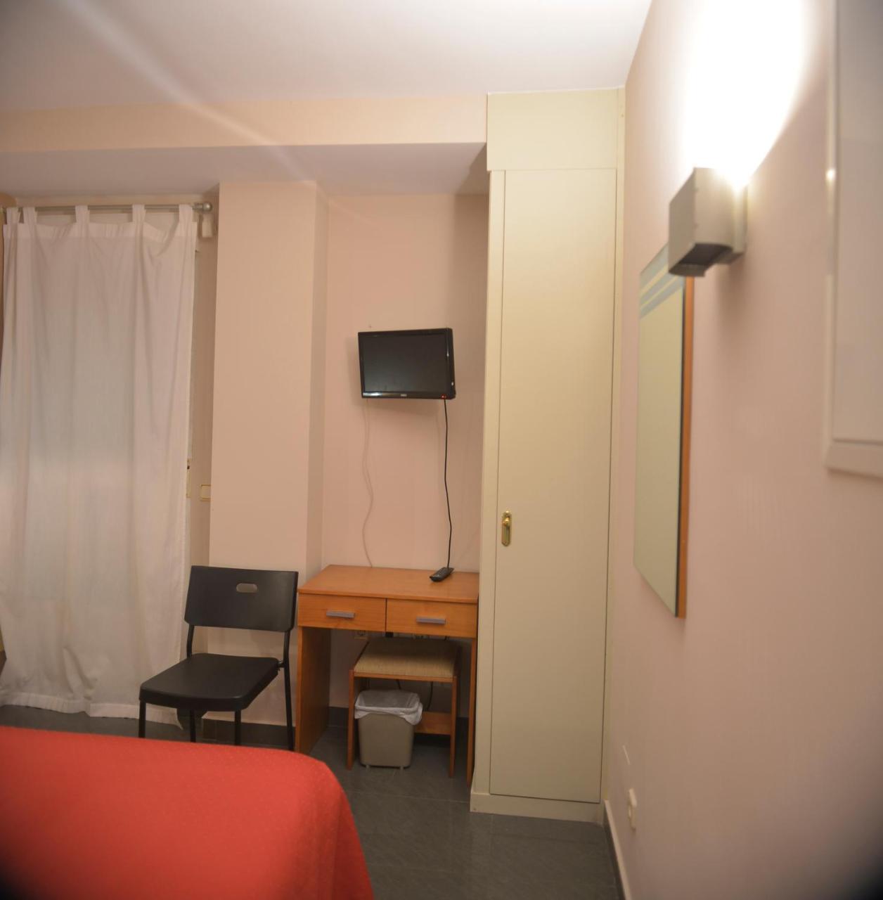 Velilla Hotel